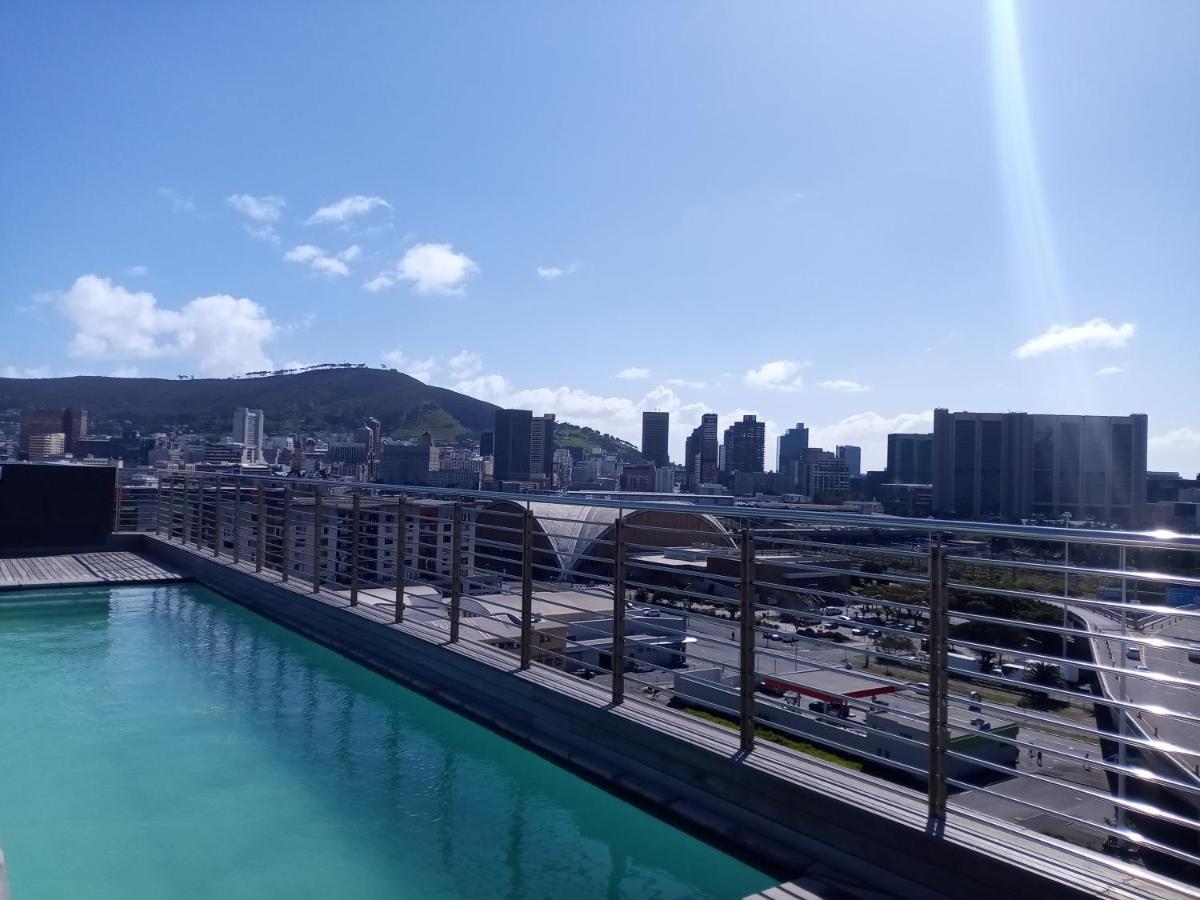 Mountain Breeze Apartment เคปทาวน์ ภายนอก รูปภาพ
